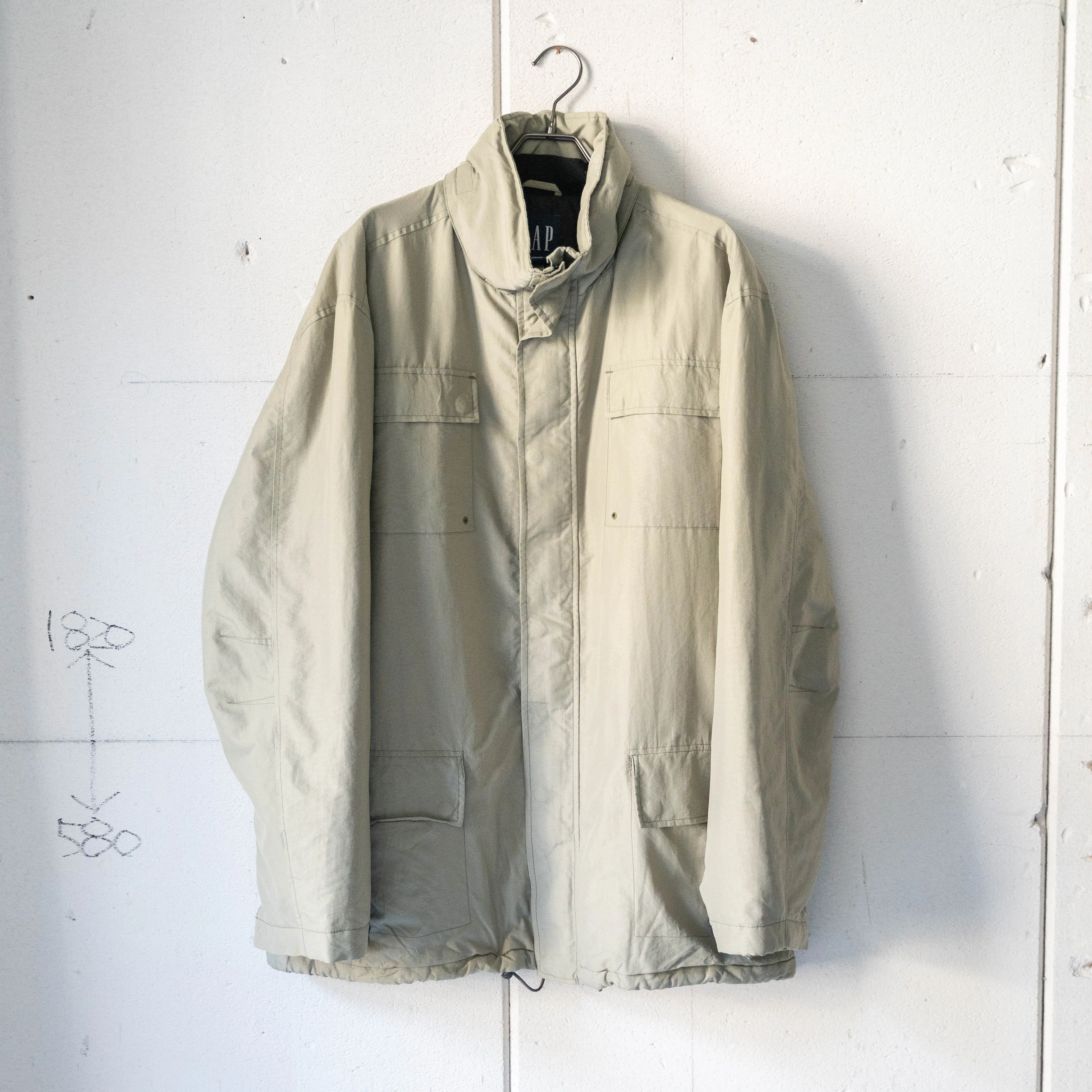 Sure! Here’s an optimized title for the e-commerce product:

Vintage 1990s GAP Greige Nylon Outdoor Jacket - Lightweight, Waterproof, Stylish & Functional