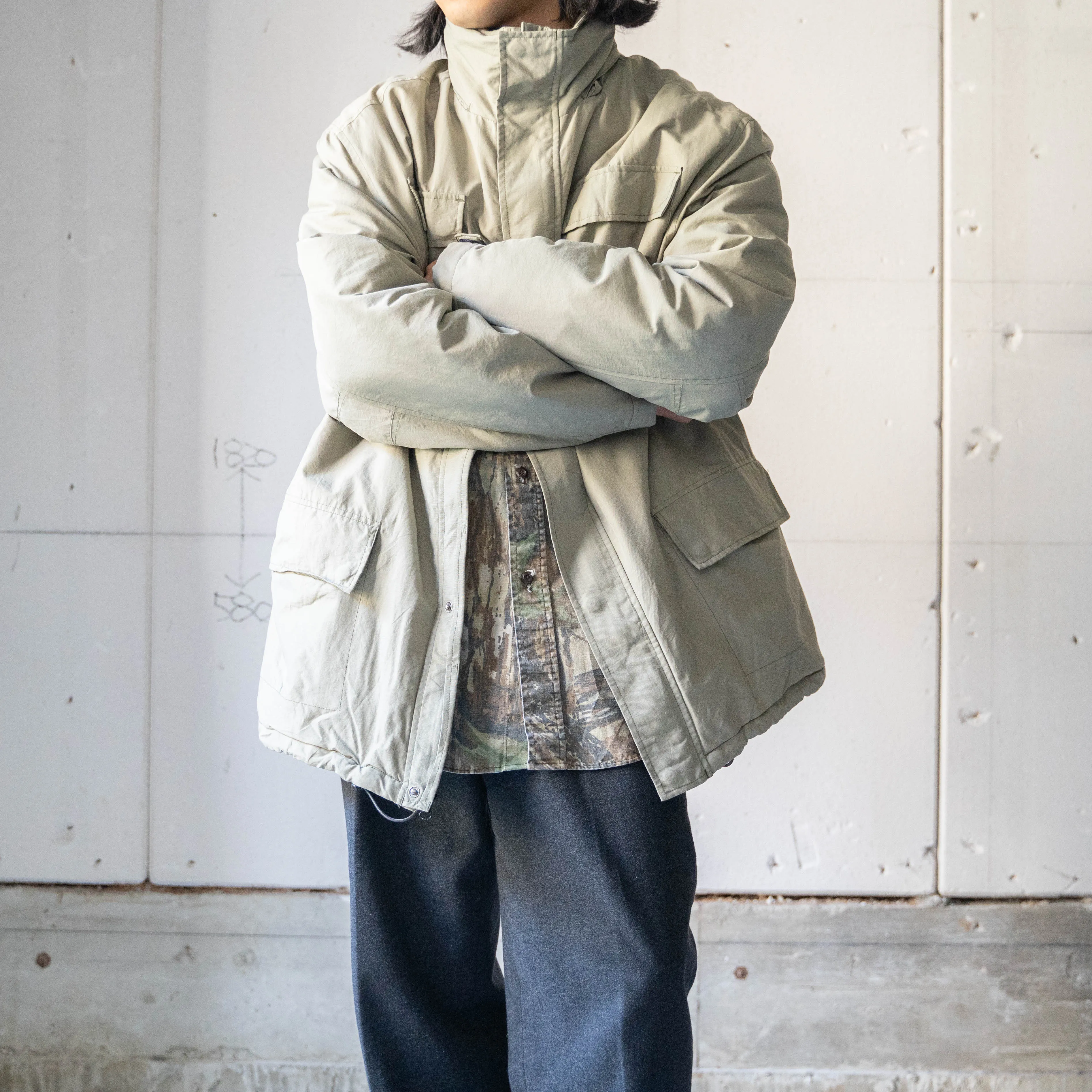 Sure! Here’s an optimized title for the e-commerce product:

Vintage 1990s GAP Greige Nylon Outdoor Jacket - Lightweight, Waterproof, Stylish & Functional