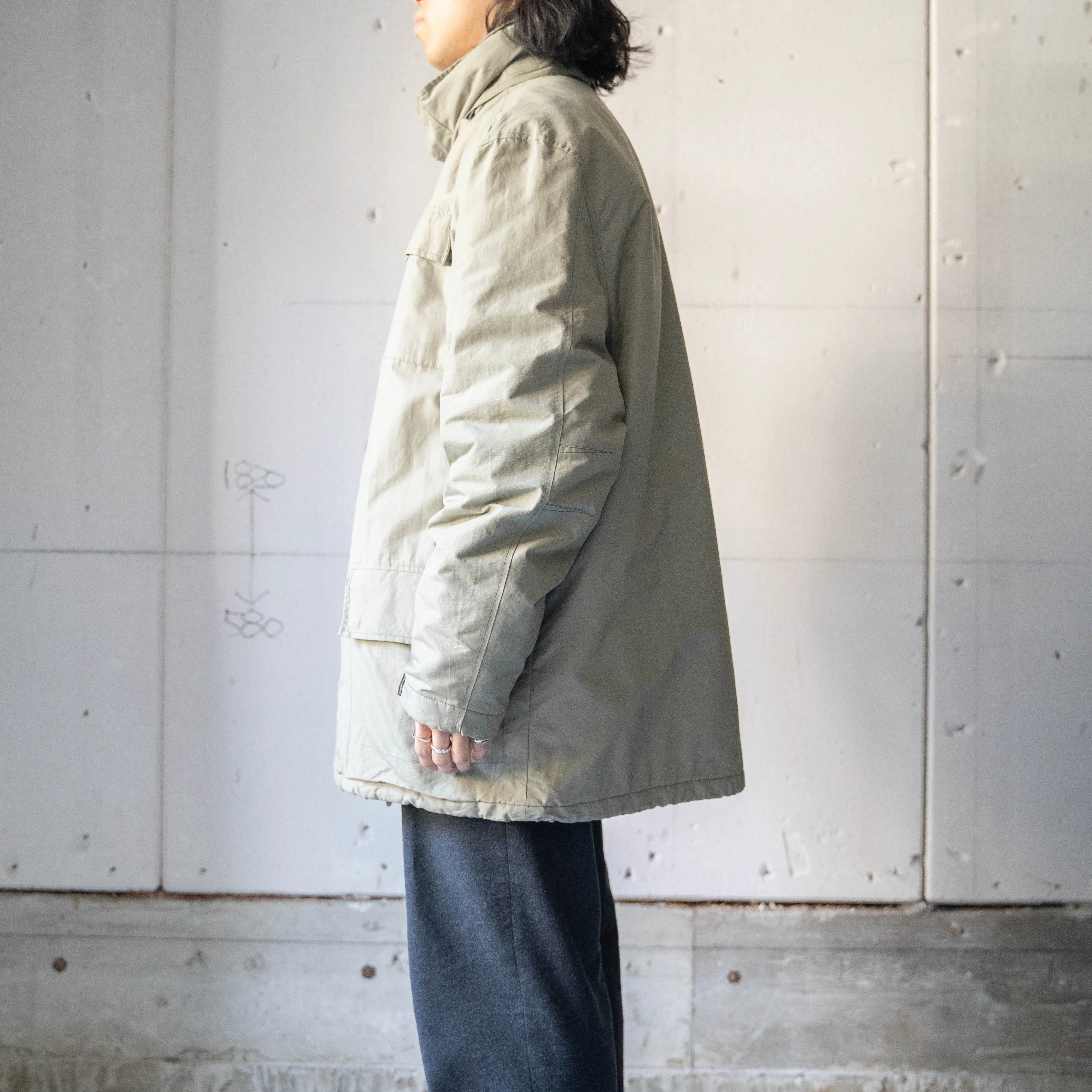 Sure! Here’s an optimized title for the e-commerce product:

Vintage 1990s GAP Greige Nylon Outdoor Jacket - Lightweight, Waterproof, Stylish & Functional