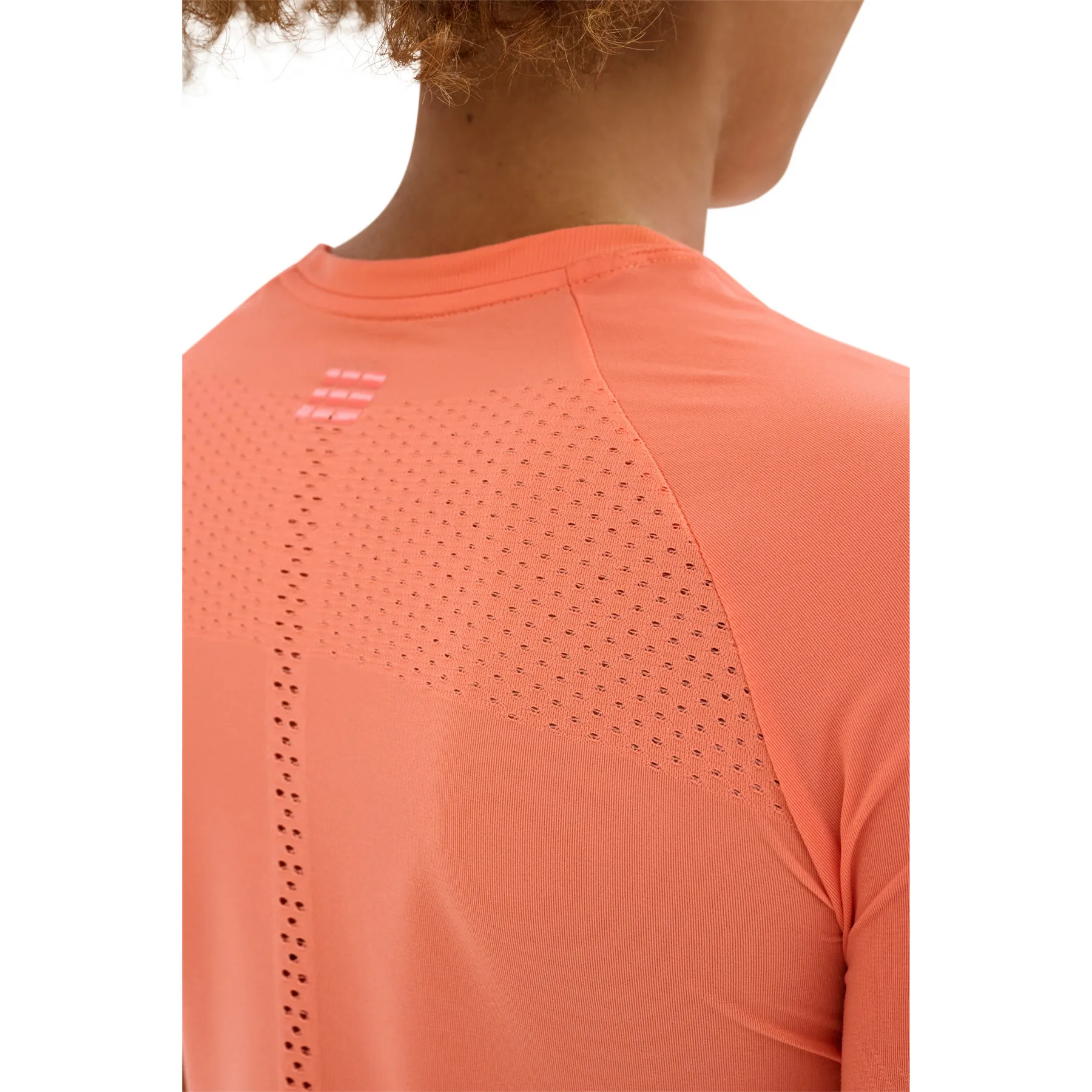 CEP Women's Ultralight Seamless Short Sleeve Shirt