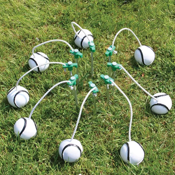Cumas Groundskills (8 Sliotars on Cords)