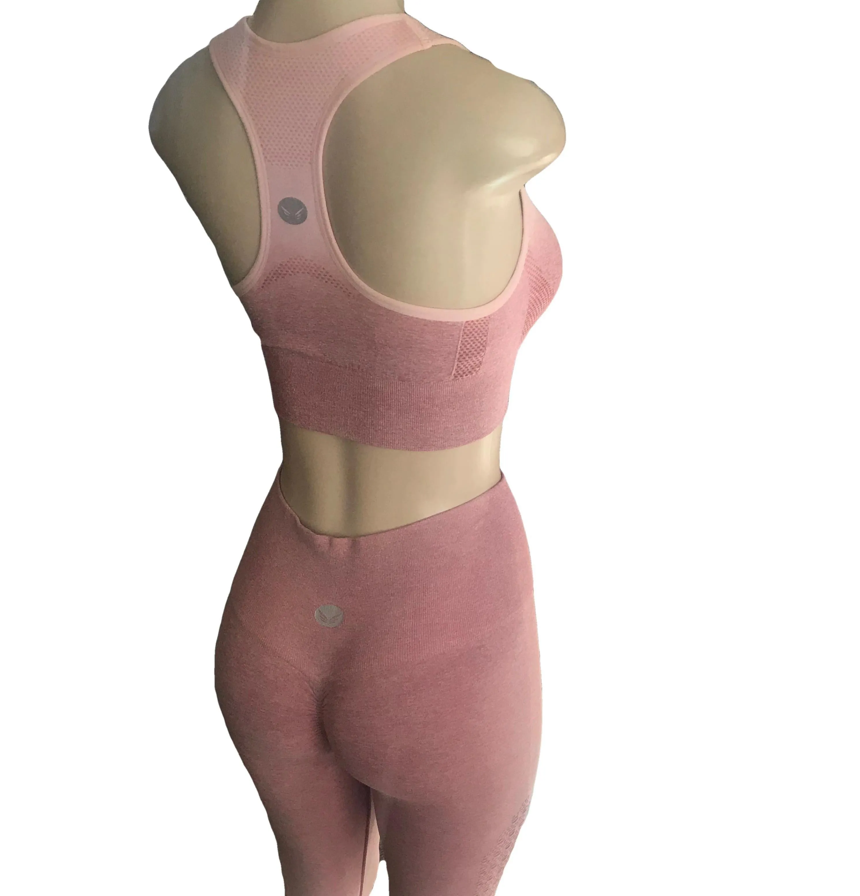 Seamless Gradient Ombre Top with Enhanced Comfort