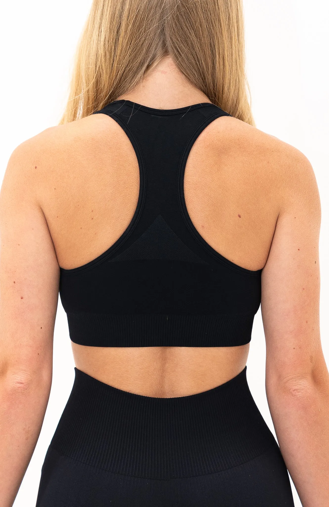 Unlimited Seamless Sports Bra - Black