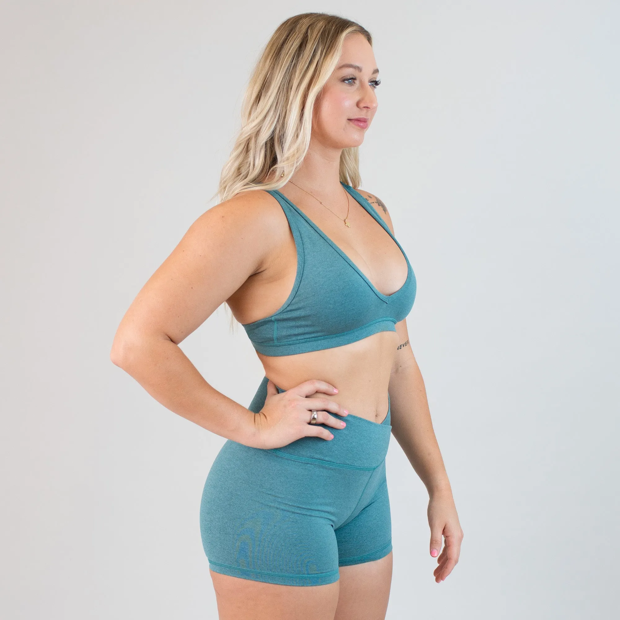 VaVaVoom Sports Bra - Medium Support