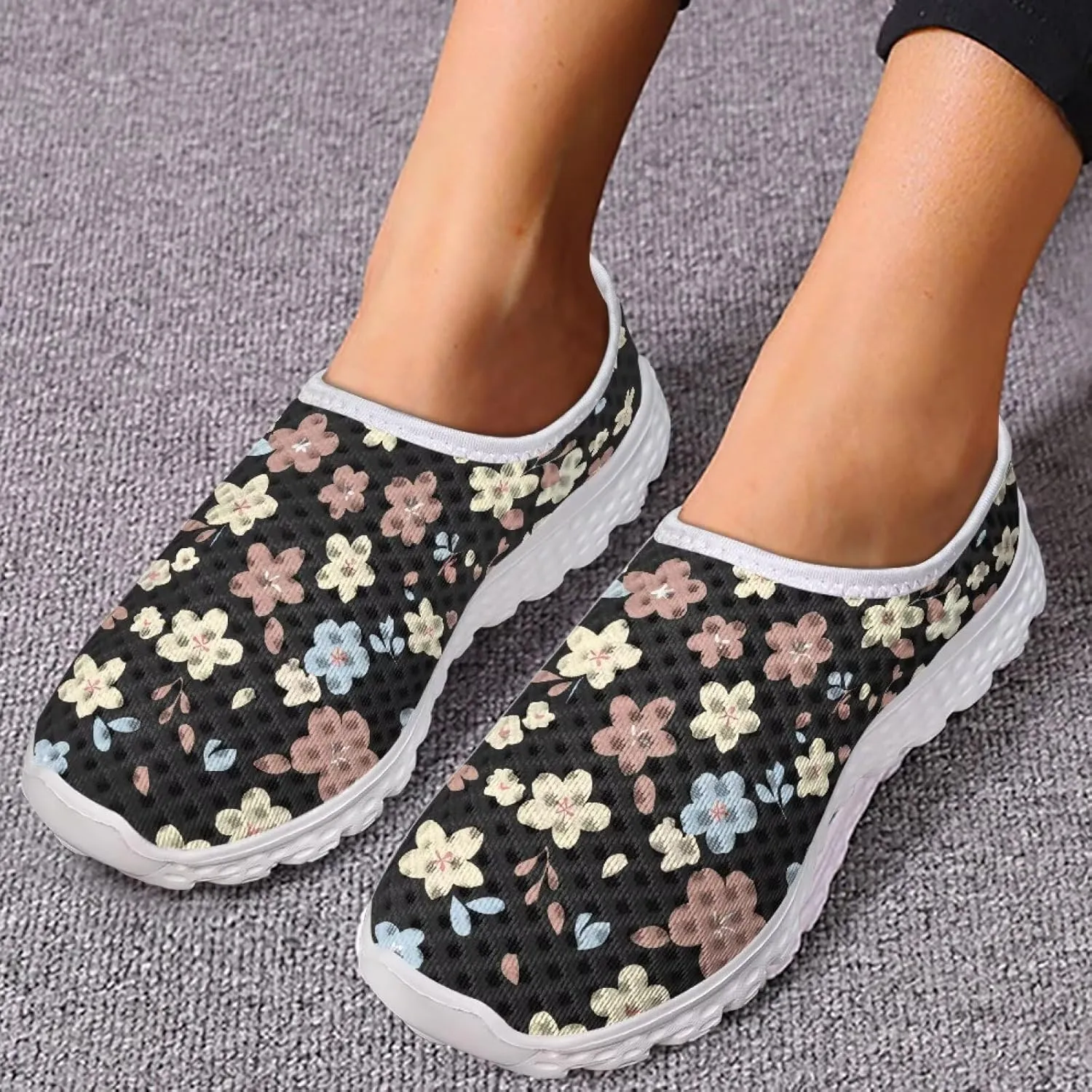 Women's Walking Shoes, Breathable Slip on Tennis Shoes Comfortable Sneakers, Casual Mesh Lightweight Athletic Sneakers