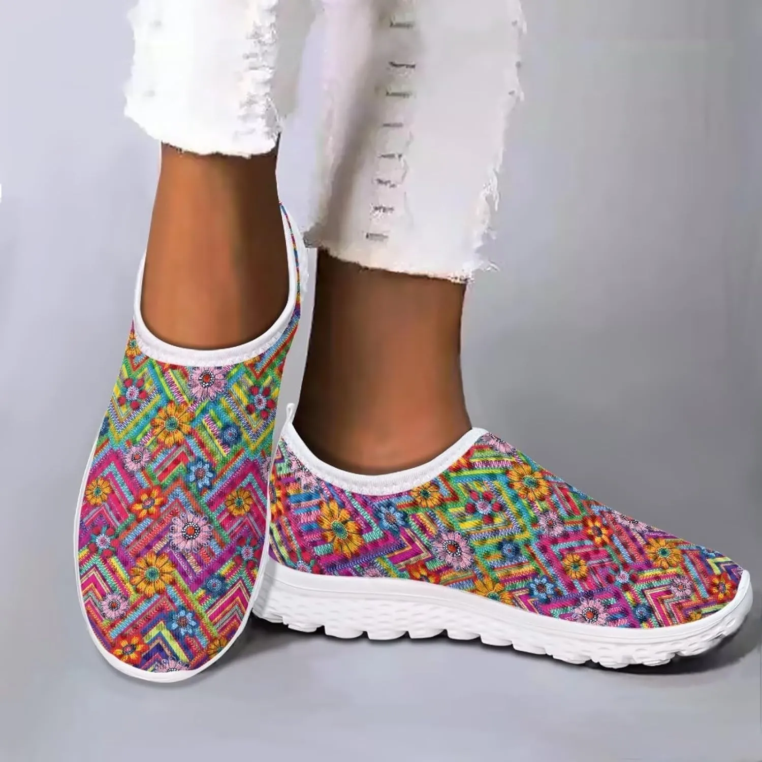 Women's Walking Shoes, Breathable Slip on Tennis Shoes Comfortable Sneakers, Casual Mesh Lightweight Athletic Sneakers